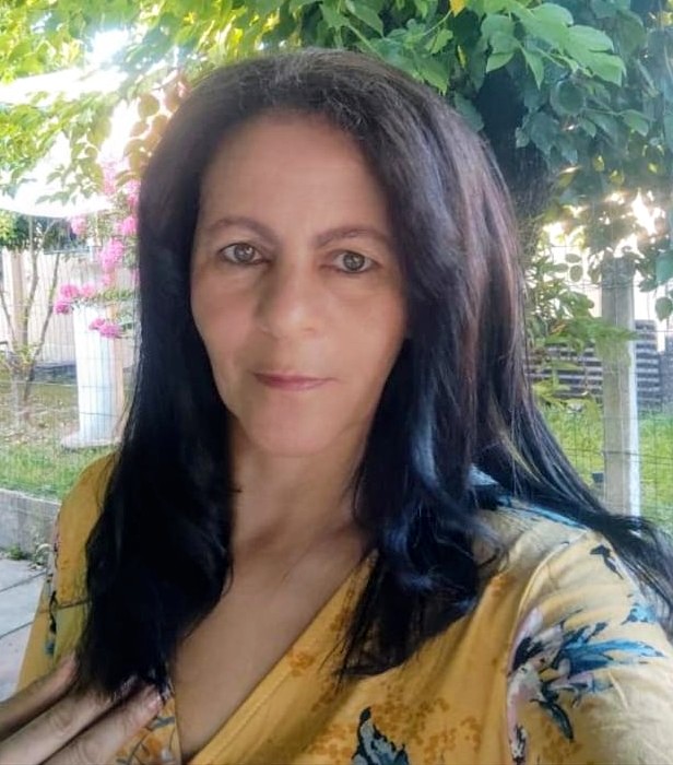MARGARETE FLORES